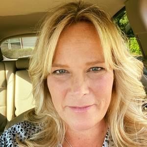 Meet your Posher, Cathey